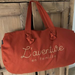 sac-polochon-terracotta-aventure-en-famille-marcel-et-lily