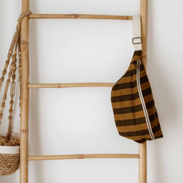 sac-banane-stripes-cumin-rose-in-april