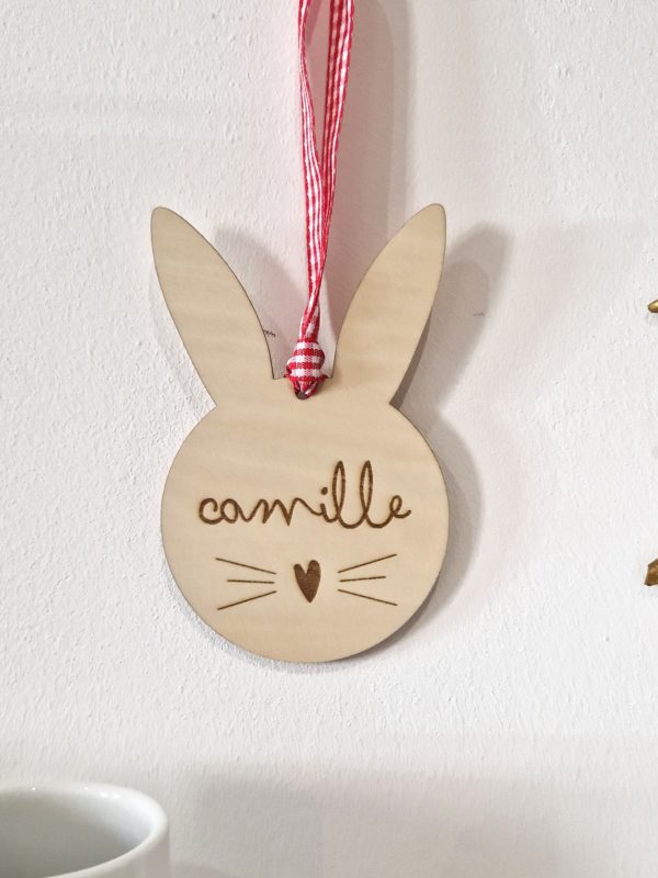 lapin-susprendre-deco-enfant-bois-prenom-personnalisation