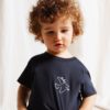le-t-shirt-brode-baby-bird-en-coton-bio-charbon-emoi-emoi