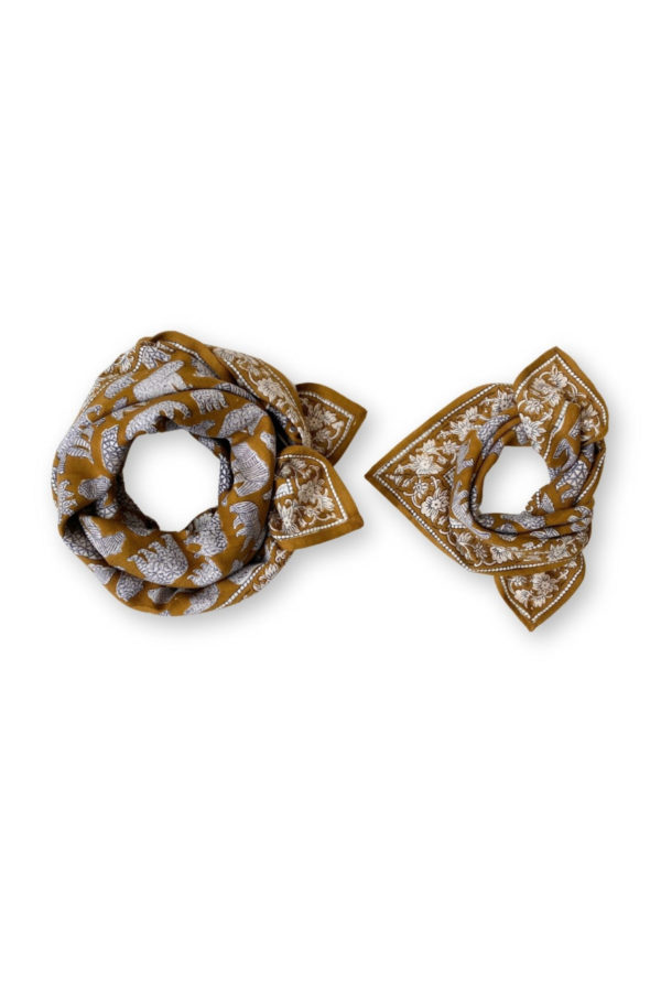 big-foulard-latika-ours-tapenade-apaches
