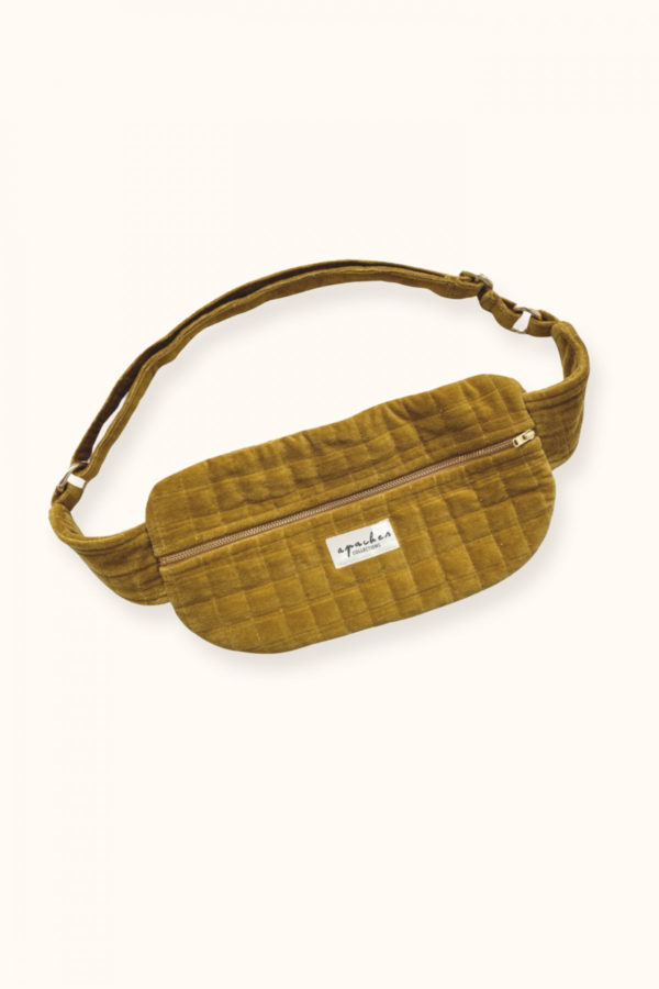 sac-banane-kela-velours-ocre-apaches