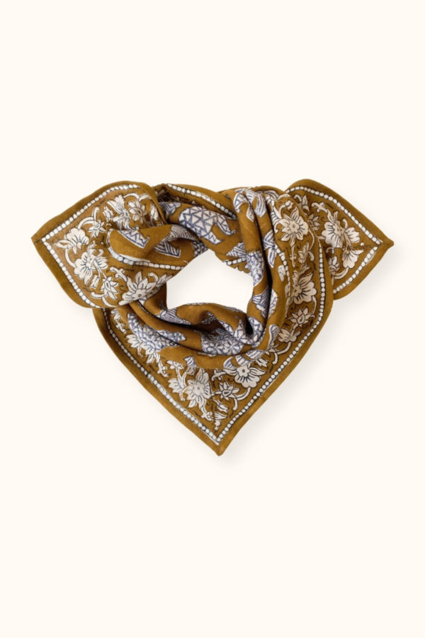 small-foulard-manika-ours-tapenade-apaches