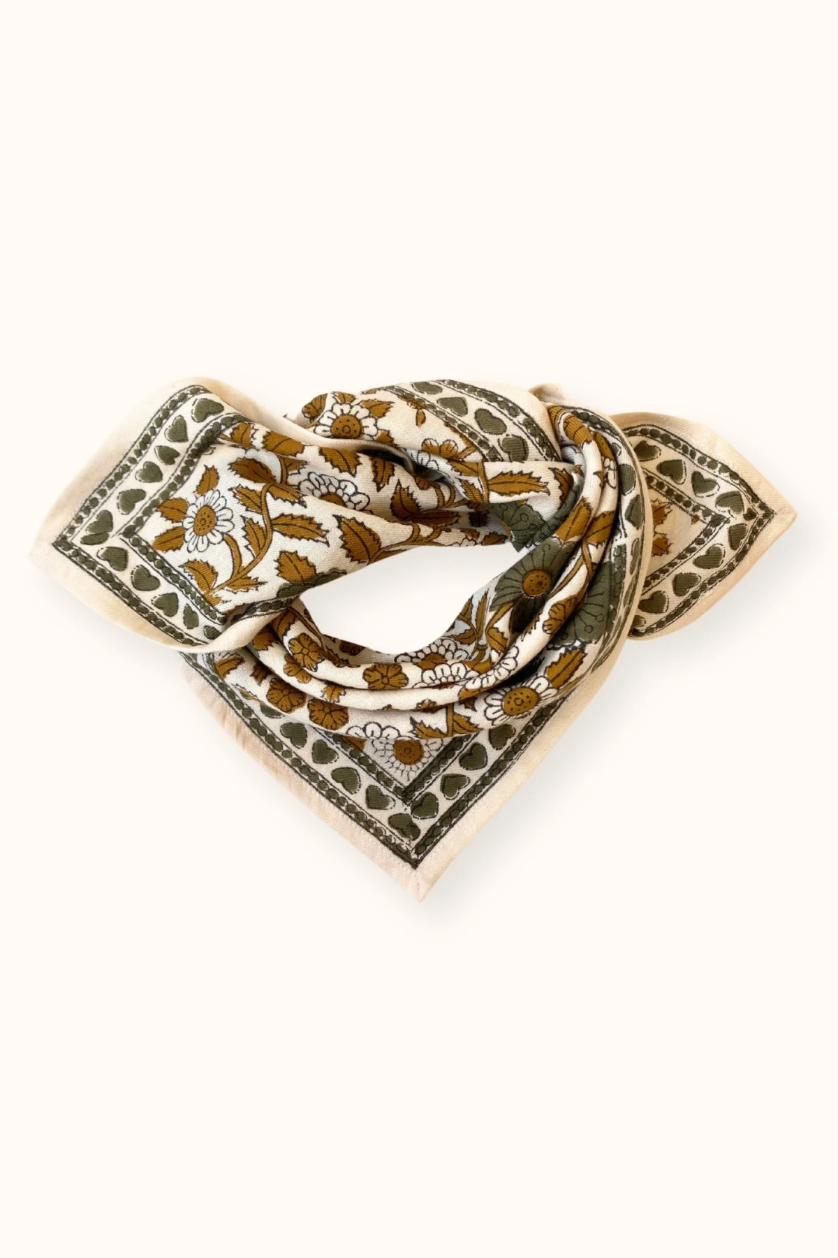 small-foulard-manika-coeur-macadamia