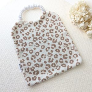 tete-de-lylotte-bavoir-serviette-graou