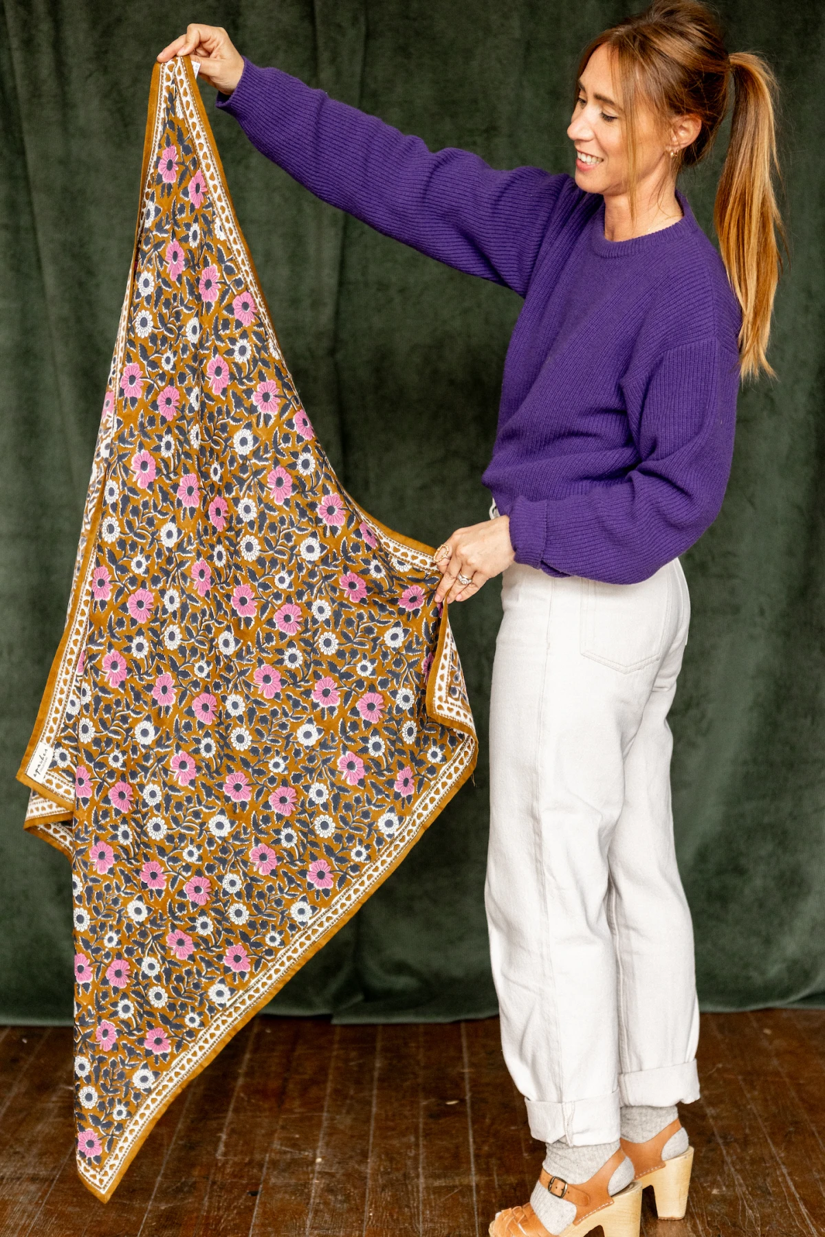 big-foulard-latika-coeur-tapenade-apaches