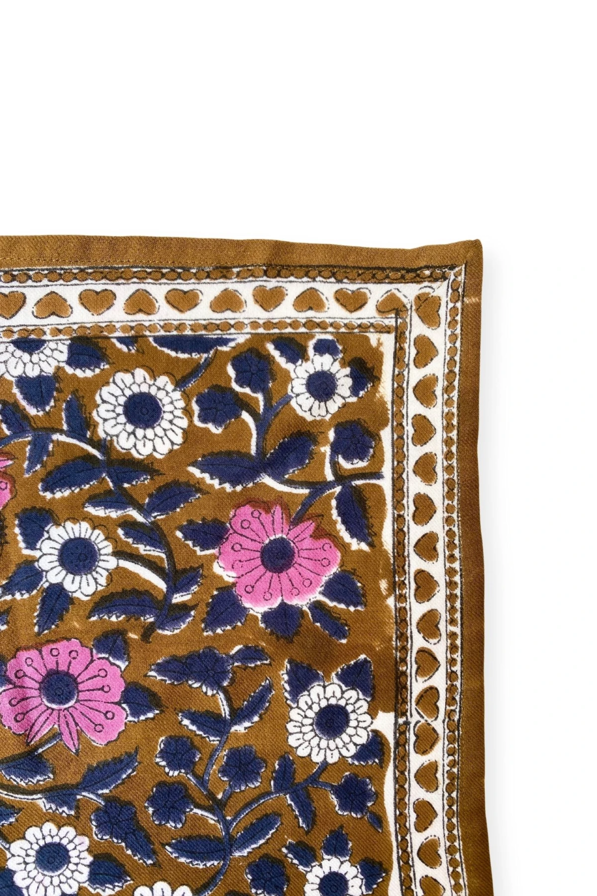 big-foulard-latika-coeur-tapenade-apaches