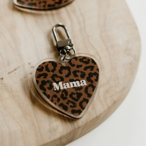 porte-clés-mama-léopard-marron-foncé-mon-petit-leon