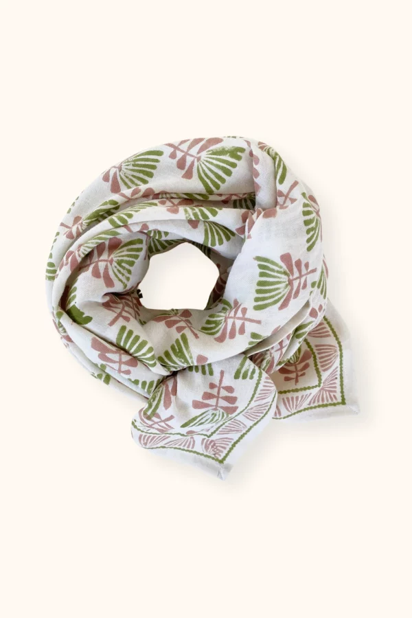 big-foulard-latika-tresse-celery-apaches