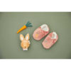 coffret-chaussons-et-bracelet-sonores-lapin-kaloo-07
