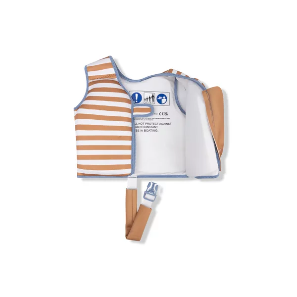 Ce gilet de natation élégant à rayures marron et blanches est un choix tendance et sûr pour les enfants de 2 à 3 ans pesant entre 15 et 18 kilos. Ses subtiles rayures marron et blanches créent un look moderne, parfait pour les parents soucieux de la mode. Ce gilet de natation offre une flottabilité optimale, permettant à votre enfant de jouer dans l'eau en toute sécurité. Avec ses bretelles réglables, ce gilet est facile à ajuster pour un ajustement parfait. Sa conception robuste et confortable permet à votre enfant de bouger librement, à la piscine comme à la plage. Pourquoi ce gilet de natation est-il indispensable ? • Rayures marron et blanches tendance : élégantes et modernes. • Sécurité pour les enfants de 15 à 18 kilos : maintien fiable pendant la nage. • Bretelles réglables : ajustement facile pour un confort optimal. Avec ce gilet de natation, votre enfant profitera de chaque aventure aquatique en toute sécurité et avec style !
