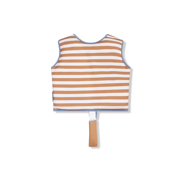 Ce gilet de natation élégant à rayures marron et blanches est un choix tendance et sûr pour les enfants de 2 à 3 ans pesant entre 15 et 18 kilos. Ses subtiles rayures marron et blanches créent un look moderne, parfait pour les parents soucieux de la mode. Ce gilet de natation offre une flottabilité optimale, permettant à votre enfant de jouer dans l'eau en toute sécurité. Avec ses bretelles réglables, ce gilet est facile à ajuster pour un ajustement parfait. Sa conception robuste et confortable permet à votre enfant de bouger librement, à la piscine comme à la plage. Pourquoi ce gilet de natation est-il indispensable ? • Rayures marron et blanches tendance : élégantes et modernes. • Sécurité pour les enfants de 15 à 18 kilos : maintien fiable pendant la nage. • Bretelles réglables : ajustement facile pour un confort optimal. Avec ce gilet de natation, votre enfant profitera de chaque aventure aquatique en toute sécurité et avec style !