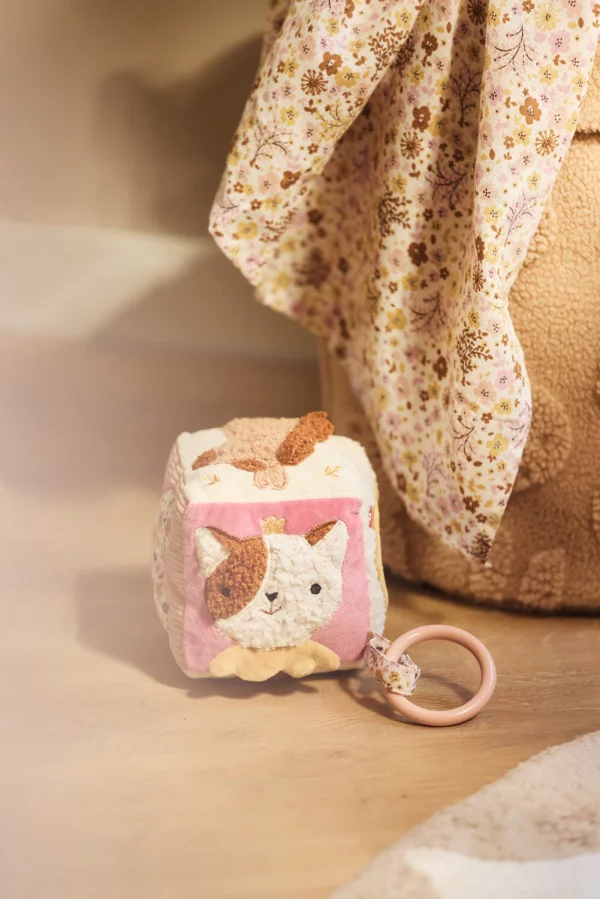 cube-dactivites-flower-fairies-jollein
