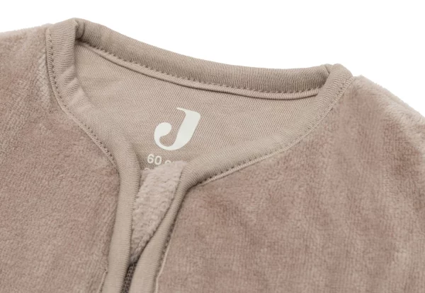 gigoteuse-naissance-avec-manches-amovibles-ronde-velvet-milky-coffee-jollein