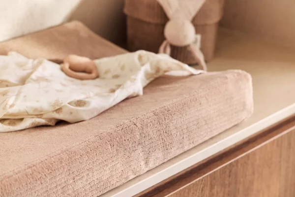 housse-matelas-a-langer-cloudy-rib-milky-coffee-jollein