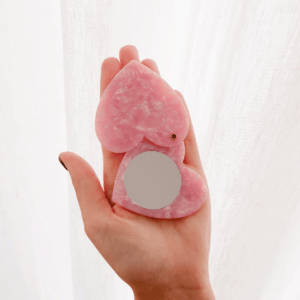 miroir-coeur-ecailles-rose-mon-petit-leon