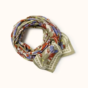 big-foulard-latika-bouquet-macadamia-take-away-apaches