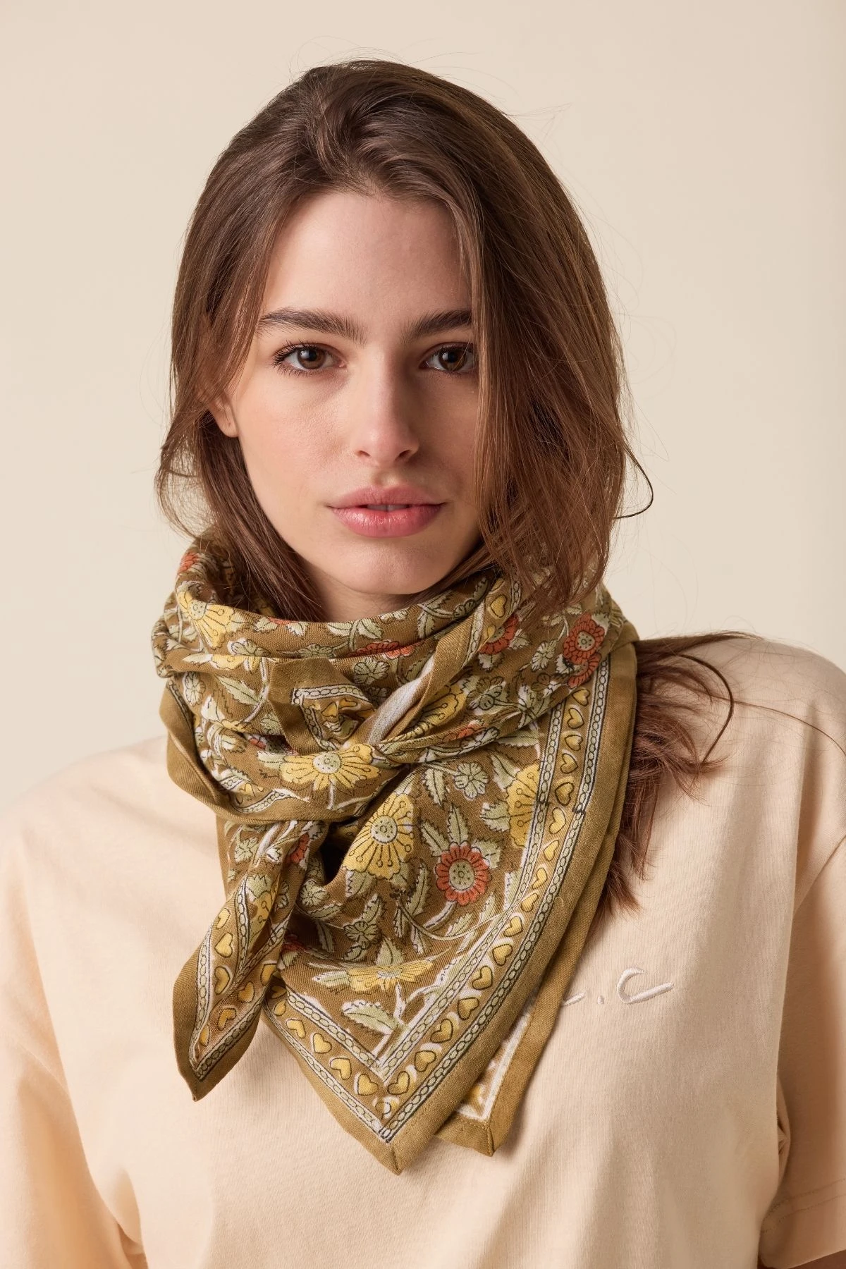 big-foulard-latika-coeur-solo-el-sol-tapenade-mimosa-apaches