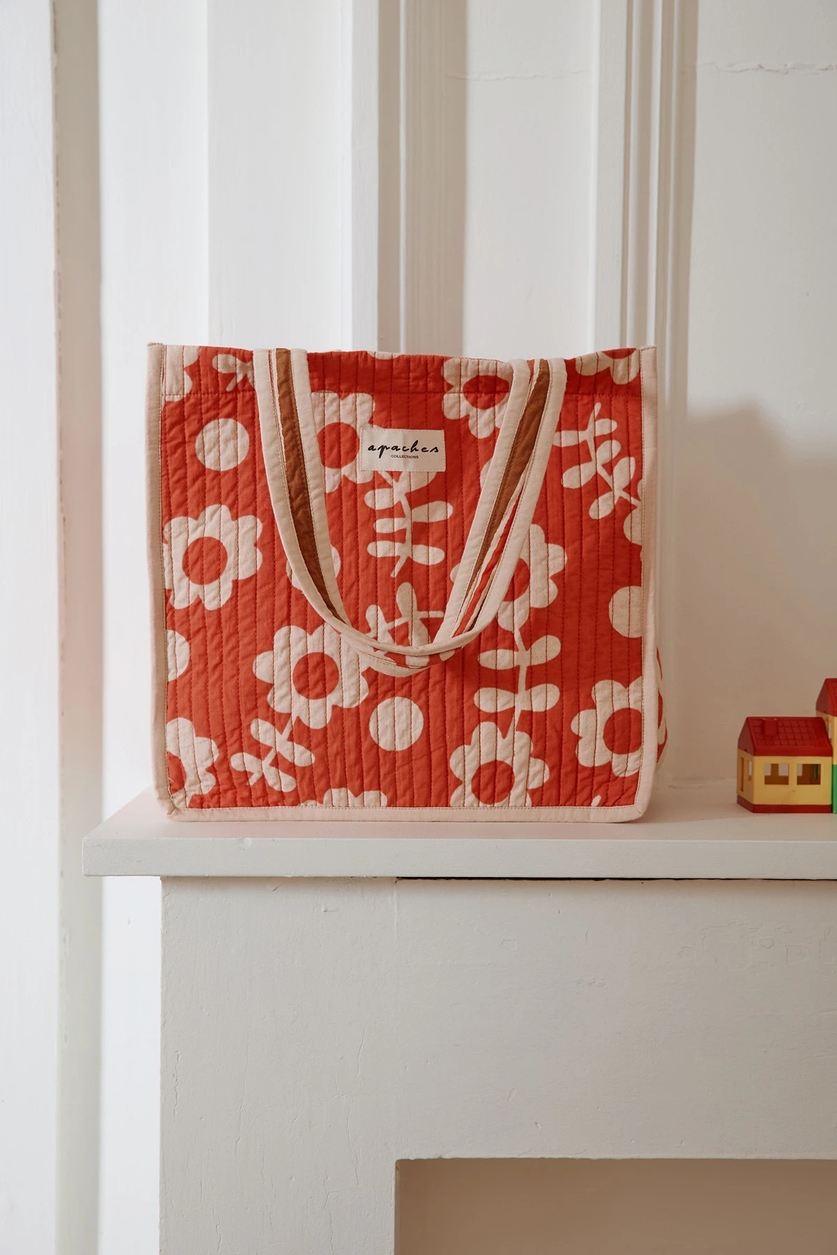 sac-reema-maison-paola-fiesta-apaches
