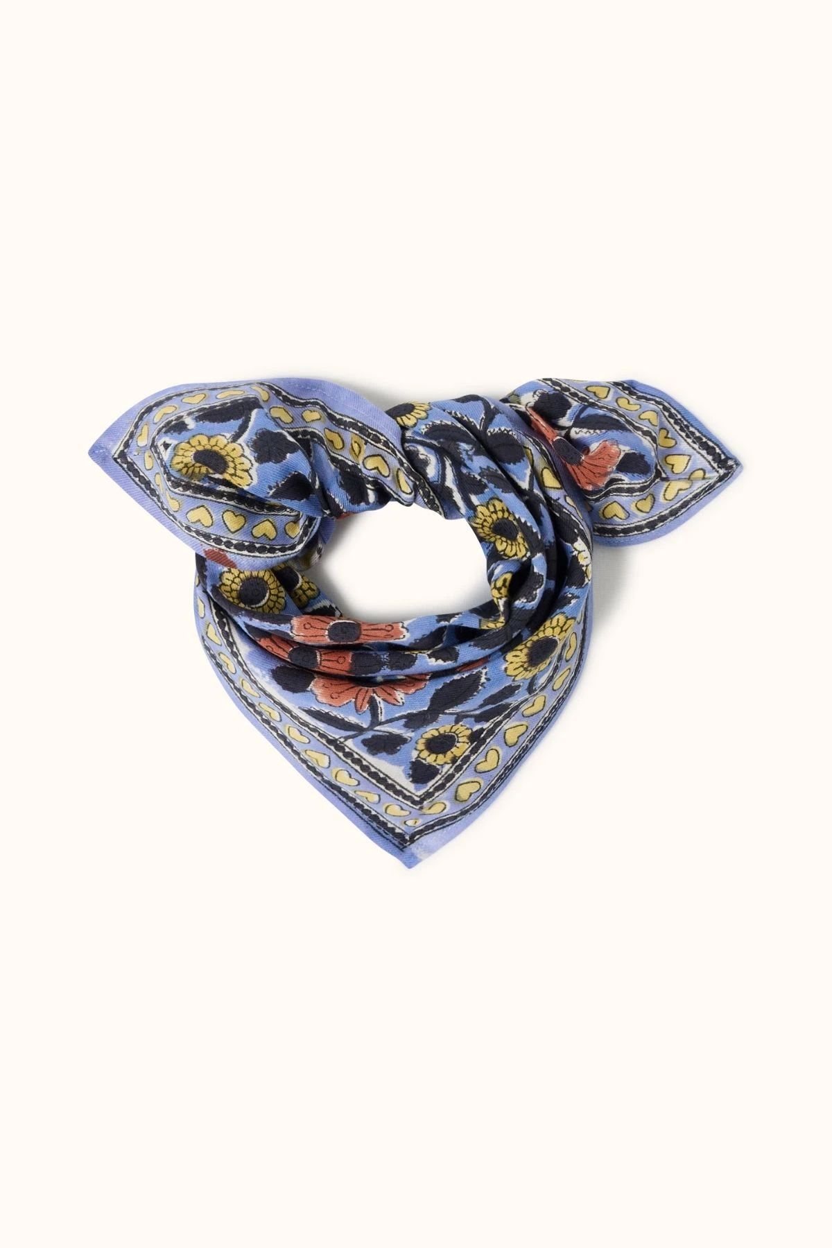 small-foulard-manika-coeur-take-away-coeur-iris-apaches