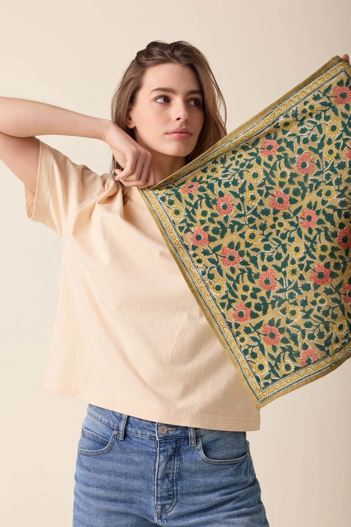 small-foulard-manika-coeur-take-away-coeur-khaki-apaches