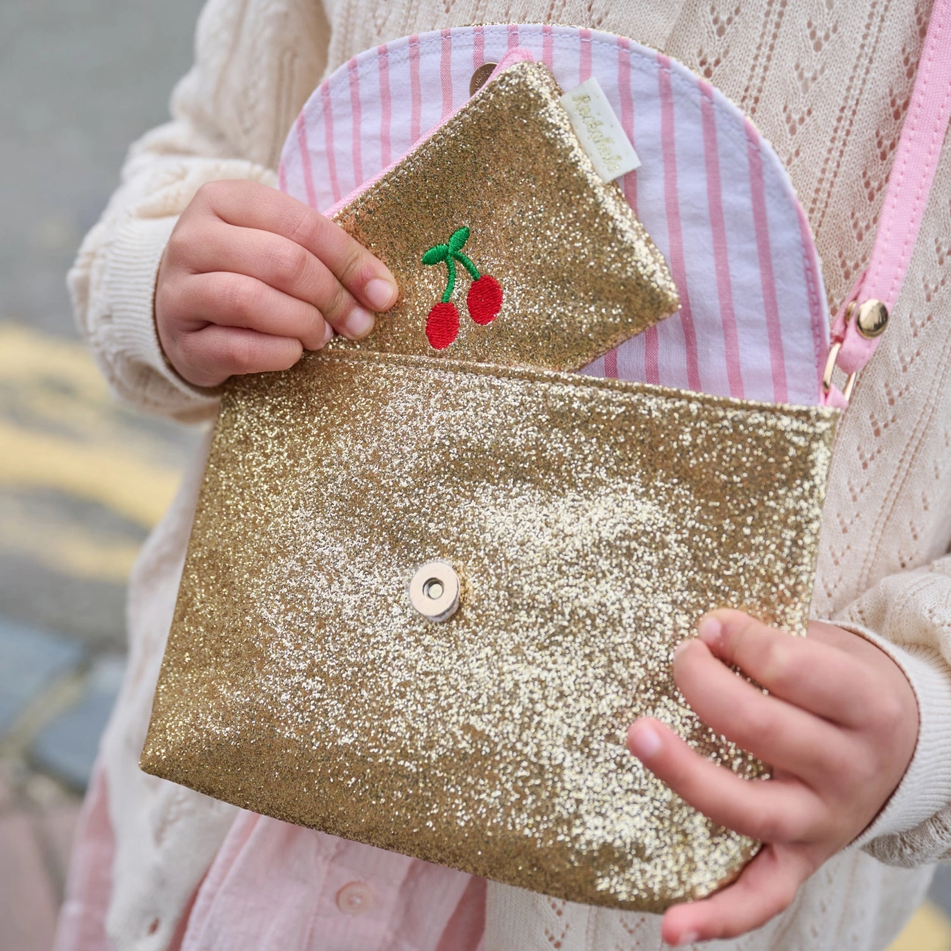 Sac-à-paillettes-Cherry-Dreams-rockahula