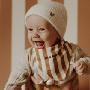 Bonnet-laine-bebe-ecru