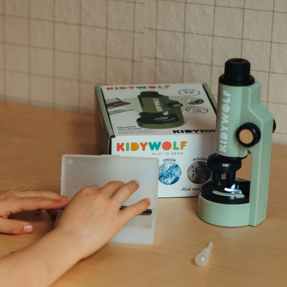 kidymicroscope-green-vert-kidywolf