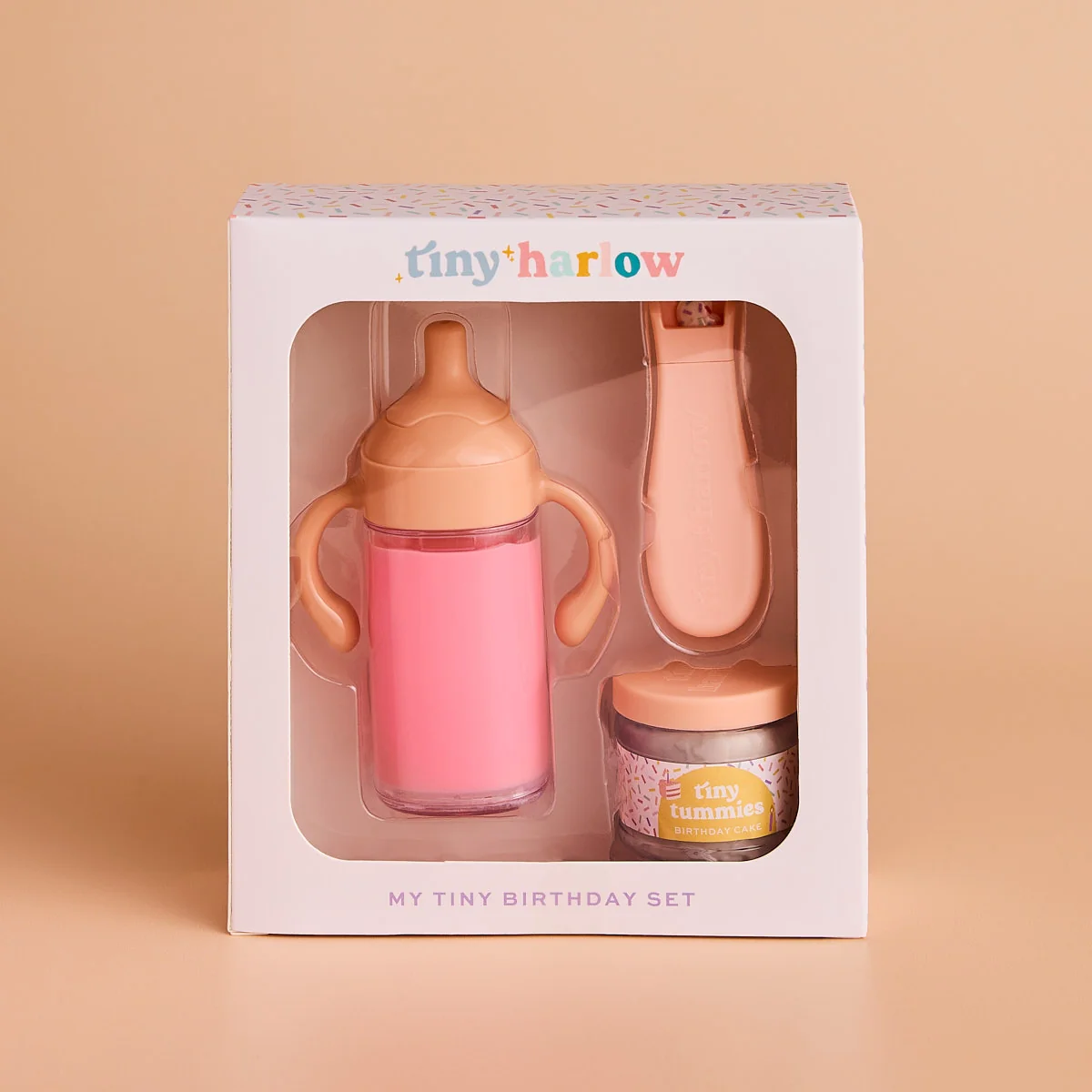 pack-anniversaire-biberon-lait-fraise-petit-pot-tiny-harlow-02
