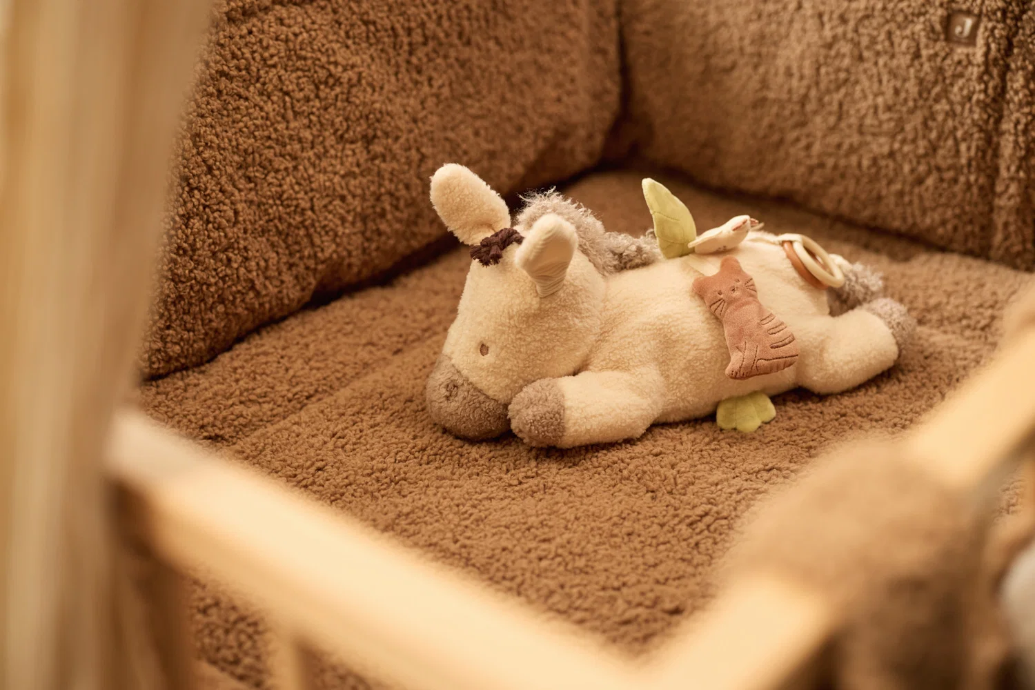 peluche-dactivites-donkey-dinky-jollein